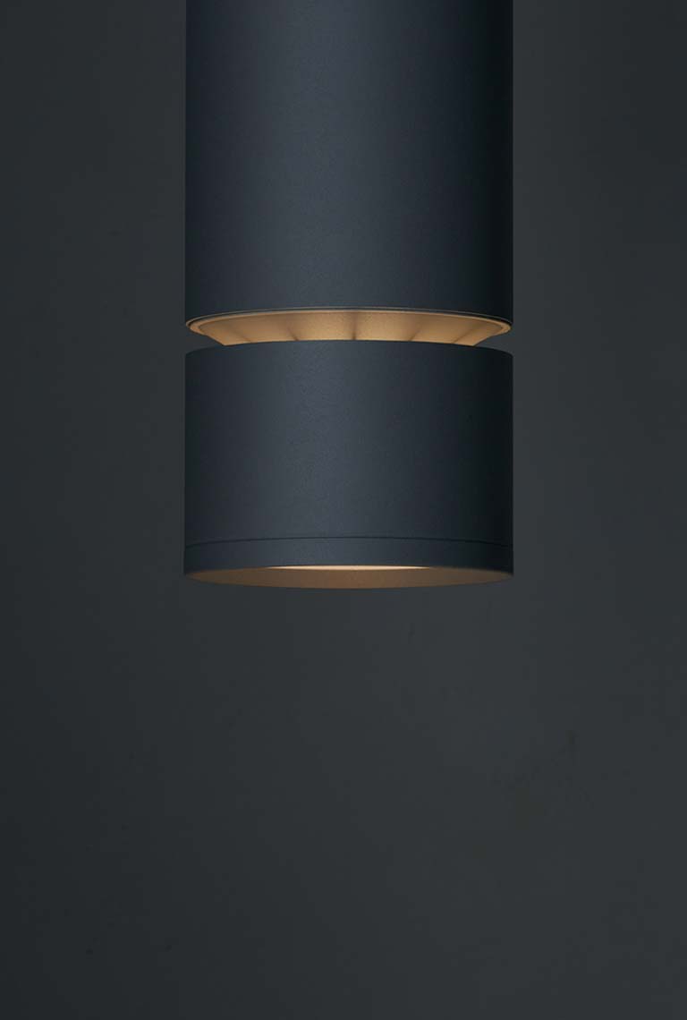 New Mid-Lit Glow trim in the Atria 4 Cylinder